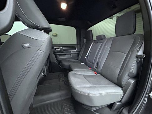 Used 2025 RAM 3500 Big Horn AWD/4WD image 19