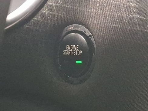 Used 2021 Chevrolet Malibu LT FWD image 27