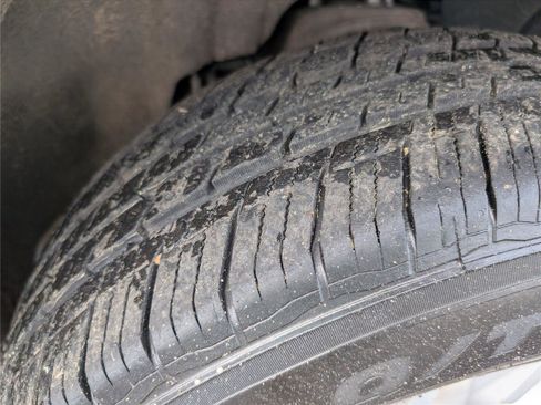 Used 2018 Chevrolet Silverado 1500 LT image 41