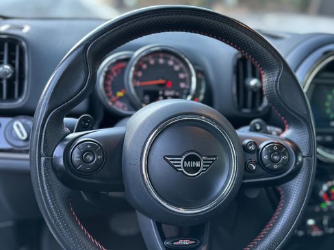 Used 2020 MINI Cooper Countryman S w/ Storage Package image 25