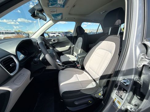 New 2026 Hyundai Venue SEL image 12