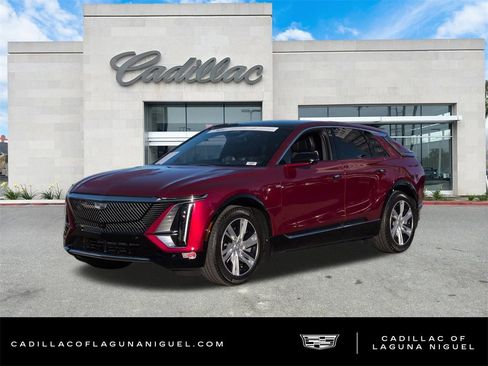 Certified 2024 Cadillac Lyriq Tech w/ Driver Assist Package image 1