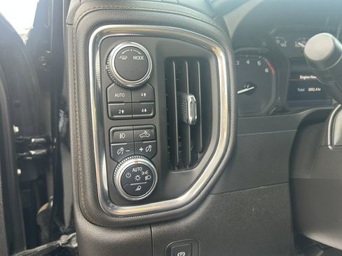 Used 2022 GMC Sierra 2500 AT4 w/ Gooseneck/5TH Wheel Package AWD/4WD image 21