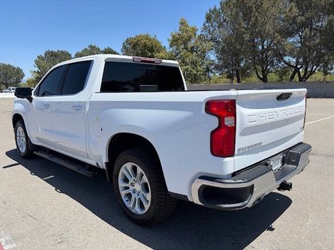 Used 2023 Chevrolet Silverado 1500 LTZ w/ LTZ Convenience Package II AWD/4WD image 5