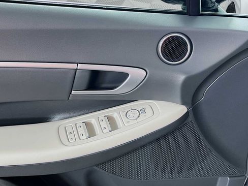 Used 2025 Hyundai Sonata SEL image 17