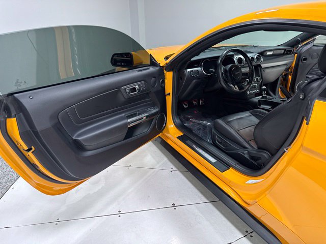 Used 2022 Ford Mustang GT Premium w/ GT Performance Package RWD image 8