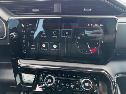 Used 2023 GMC Sierra 1500 AT4X AWD/4WD image 25