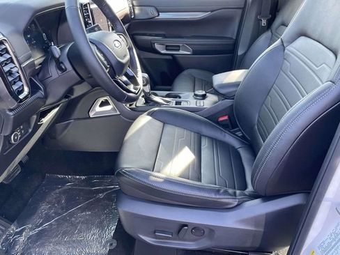 New 2025 Ford Ranger Lariat w/ FX4 Off-Road Package image 5