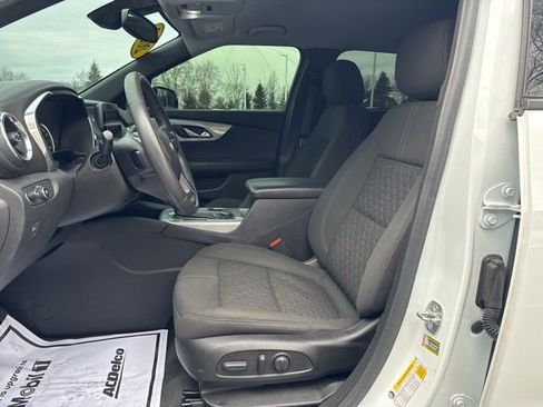 Used 2022 Chevrolet Blazer LT image 19