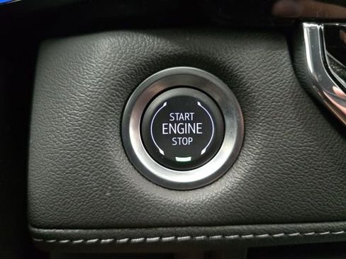 New 2025 Chevrolet Colorado LT w/ LT Convenience Package image 16