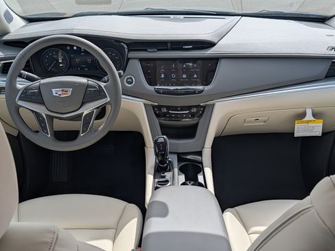New 2026 Cadillac XT5 Premium Luxury w/ Driver Assist Package image 8