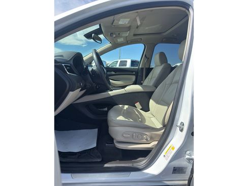 Used 2020 Buick Enclave Premium w/ Sun and Sites Package image 11