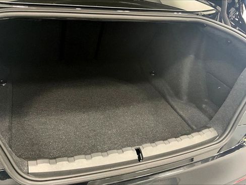New 2025 BMW 230i Coupe w/ Convenience Package RWD image 33