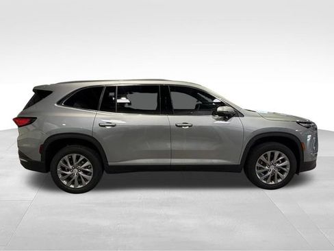 Used 2026 Buick Enclave Preferred FWD image 4