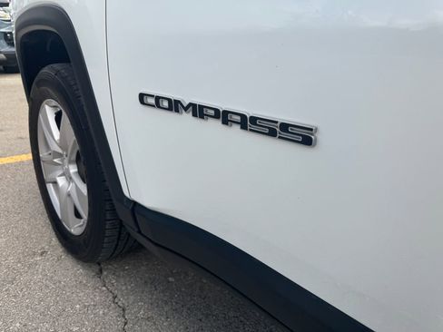 Used 2022 Jeep Compass Latitude w/ Convenience Group AWD/4WD image 14