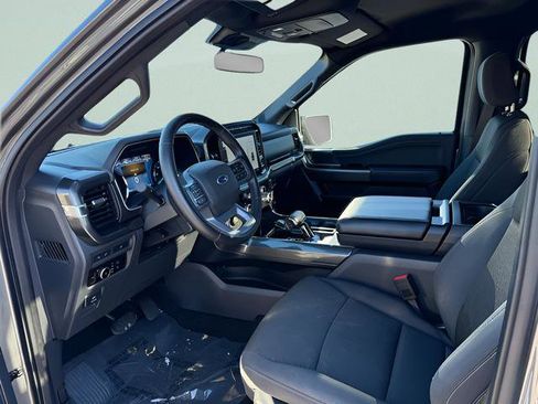 Used 2023 Ford F150 XLT AWD/4WD image 4