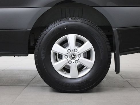 New 2024 Mercedes-Benz Sprinter 2500 image 9