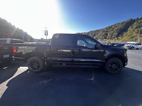 New 2025 Ford F150 XLT image 8