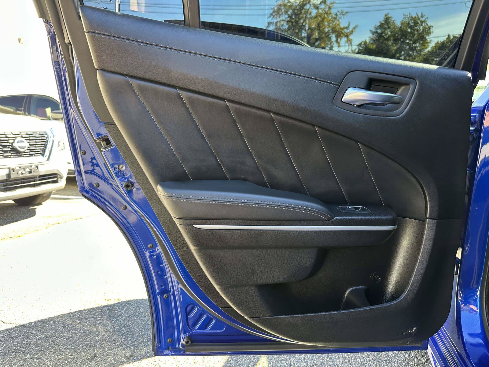Used 2022 Dodge Charger Scat Pack RWD image 17