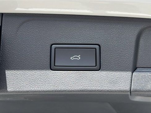New 2026 Volkswagen Atlas SE AWD/4WD image 15