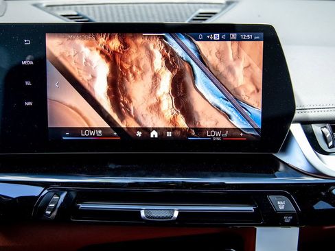 New 2026 BMW X1 xDrive28i w/ Technology Package AWD/4WD image 13