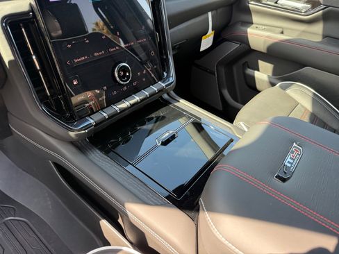 New 2026 GMC Yukon AT4 Ultimate w/ LPO, Floor Liner Package AWD/4WD image 13