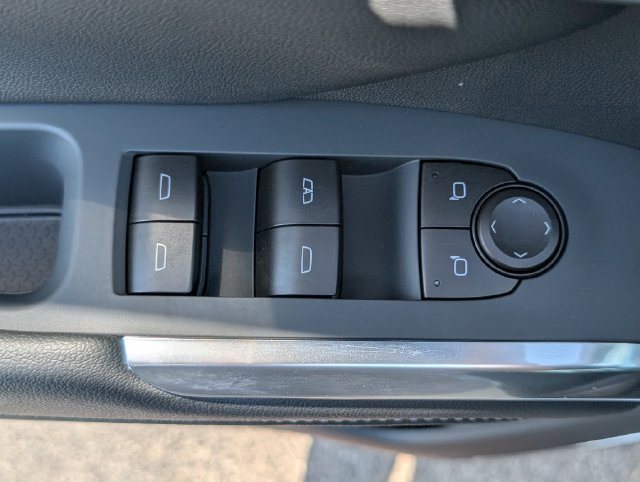 New 2027 Chevrolet Traverse LT w/ Enhanced Driving Package FWD image 14