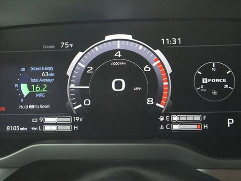 Used 2025 Toyota Tundra Platinum AWD/4WD image 14