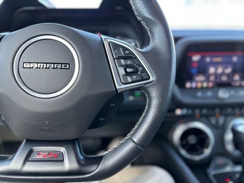 Used 2022 Chevrolet Camaro SS image 36