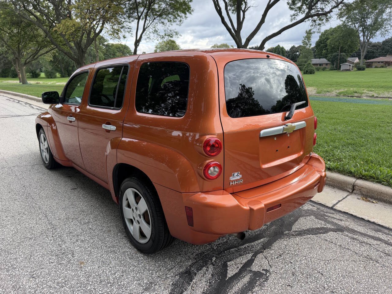 Used 2007 Chevrolet HHR LS FWD image 4