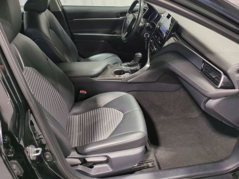 Used 2023 Toyota Camry SE image 22