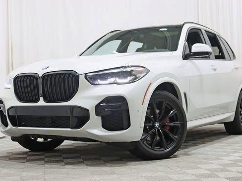 Used 2023 BMW X5 xDrive40i w/ M Sport Package AWD/4WD image 5