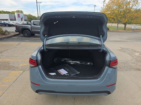 New 2025 Nissan Sentra SV w/ SV Premium Package image 5