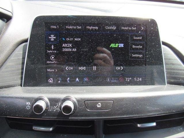 Used 2022 Cadillac CT4 Luxury w/ Sun And Sound Package AWD/4WD image 18