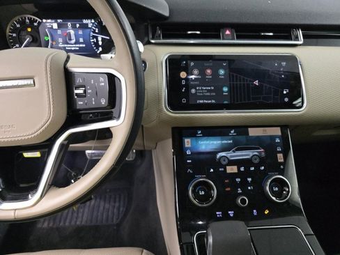 Used 2023 Land Rover Range Rover Velar R-Dynamic S image 6