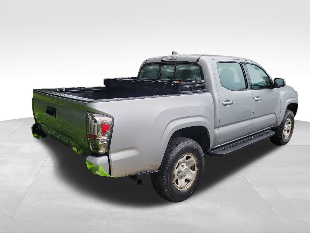 Used 2016 Toyota Tacoma SR w/ Towing Package AWD/4WD image 15