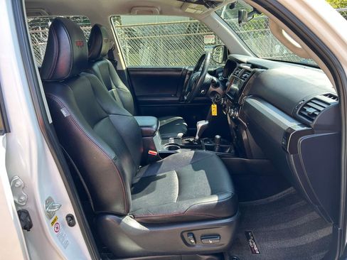 Used 2017 Toyota 4Runner TRD Pro AWD/4WD image 18