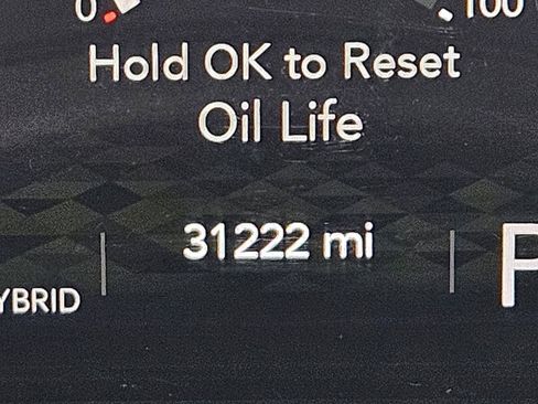 Used 2023 Jeep Wrangler Unlimited Sahara w/ Cold Weather Group image 31