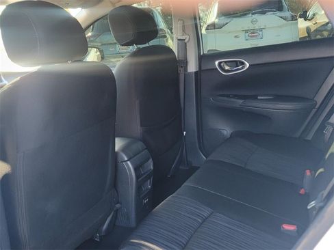 Used 2019 Nissan Sentra SV image 12