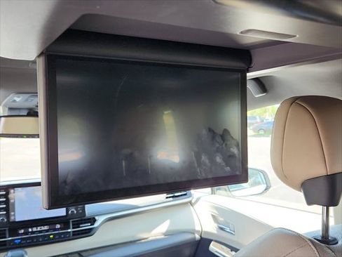 Certified 2023 Toyota Sienna Limited AWD/4WD image 35