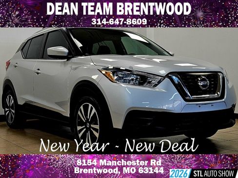 Used 2018 Nissan Kicks SV w/ Exterior Package image 1