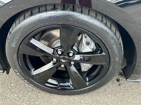 Certified 2022 Ford Mustang GT w/ Black Accent Package image 6