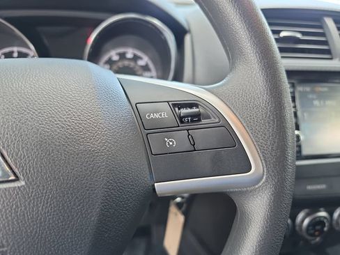 Used 2025 Mitsubishi Outlander Sport ES AWD/4WD image 20