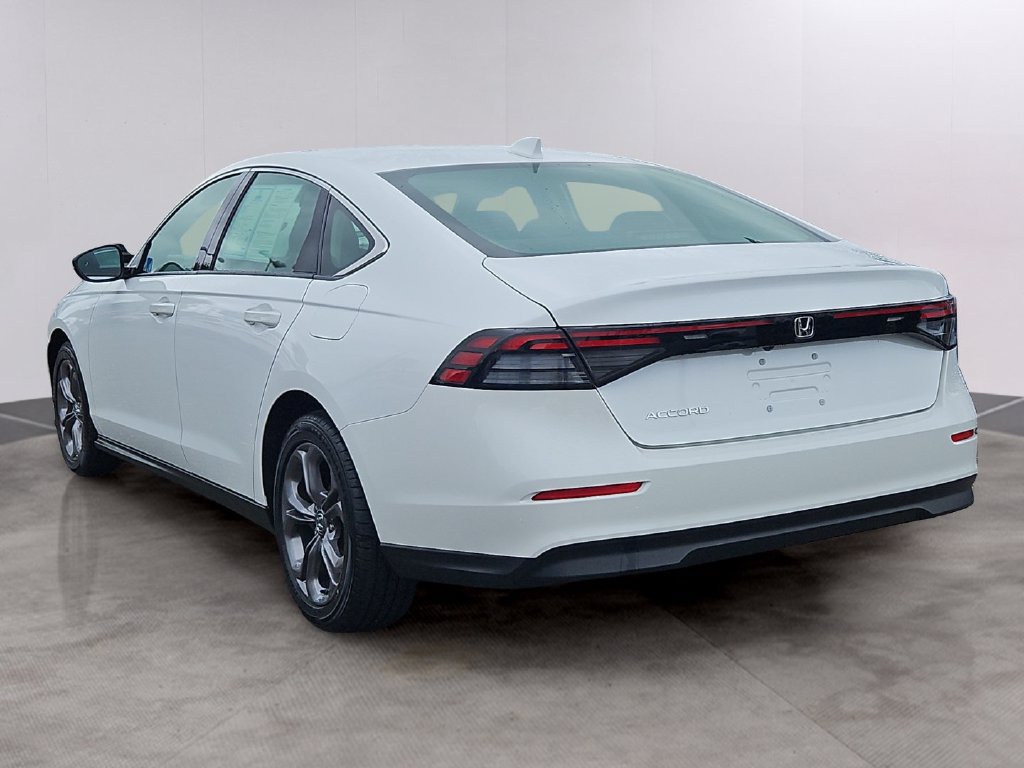 Certified 2023 Honda Accord EX image 6