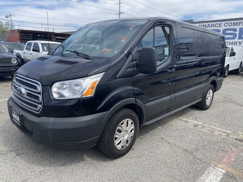 Used 2018 Ford Transit 150 130 Low Roof w/ Exterior Upgrade Package RWD image 2