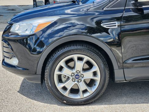 Used 2016 Ford Escape Titanium FWD image 24