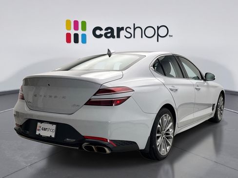 Used 2022 Genesis G70 2.0T AWD/4WD image 5