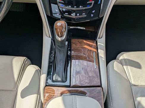 Used 2019 Cadillac XTS Luxury w/ Driver Awareness Package FWD image 17