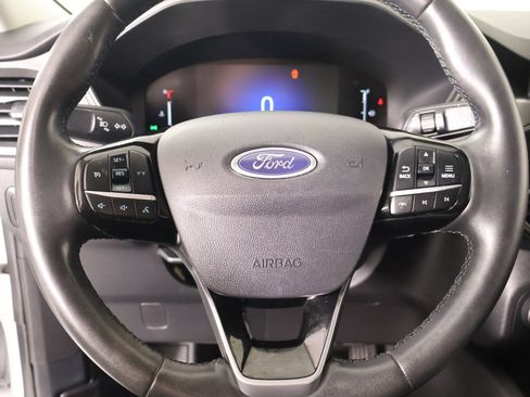 Used 2024 Ford Escape Active w/ Cold Weather Package FWD image 3