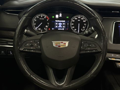 Used 2019 Cadillac XT4 Sport image 34